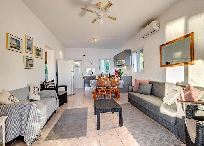 Spiti Paralia By Corfu Solutions Апартаменты