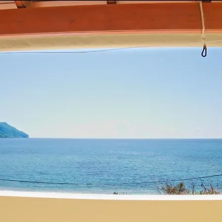 Spiti Paralia By Corfu Solutions 아파트