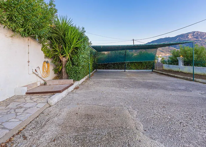 Spiti Paralia By Corfu Solutions * Agios Georgios Pagon