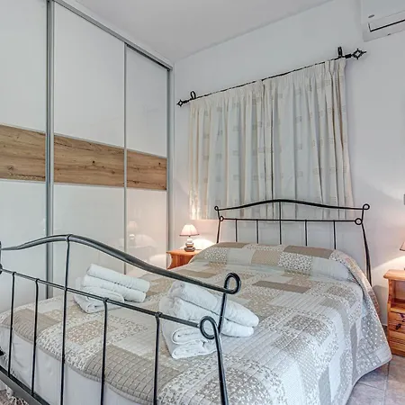 Spiti Paralia By Corfu Solutions *