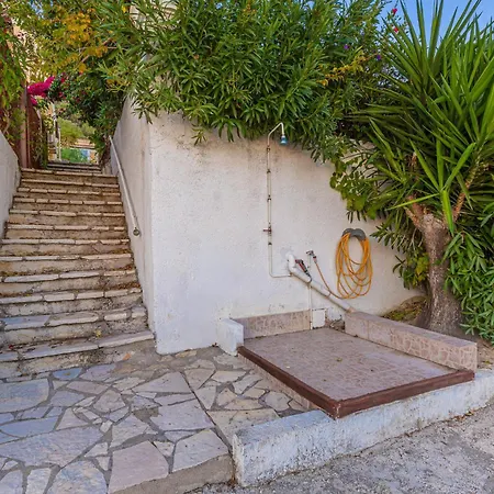 Spiti Paralia By Corfu Solutions Άγιος Γεώργιος Πάγων